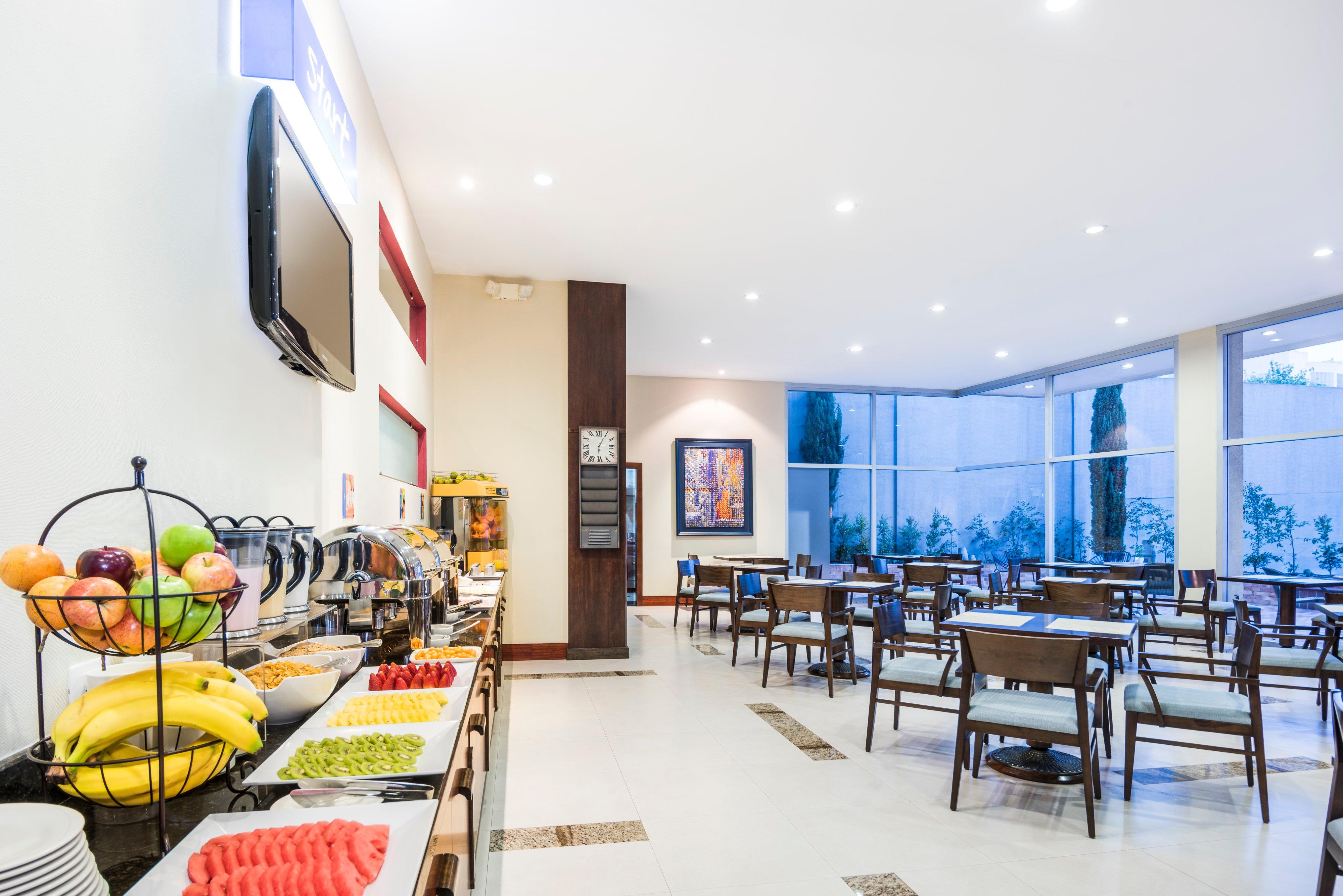 Holiday Inn Express Quito By Ihg Exterior foto